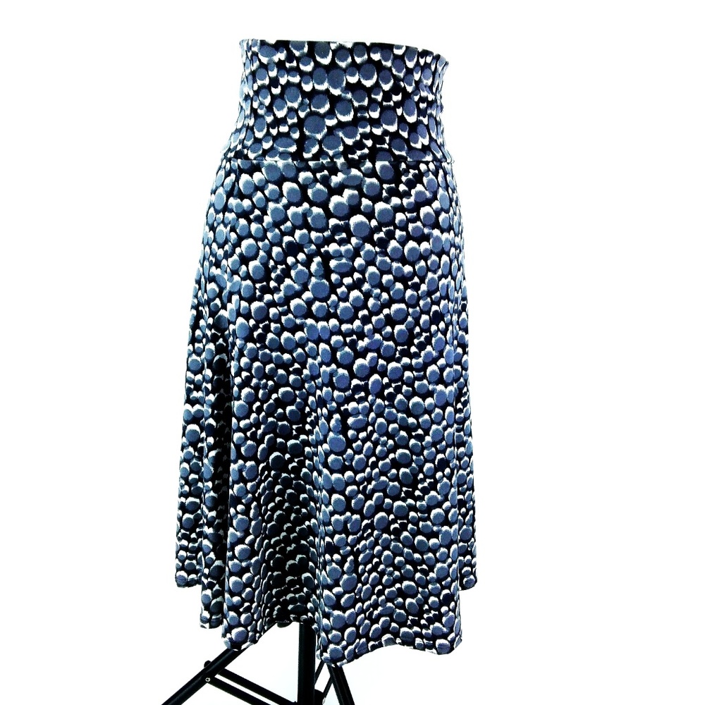 Lularoe Skirt Black Gray Print Sz Small  02088